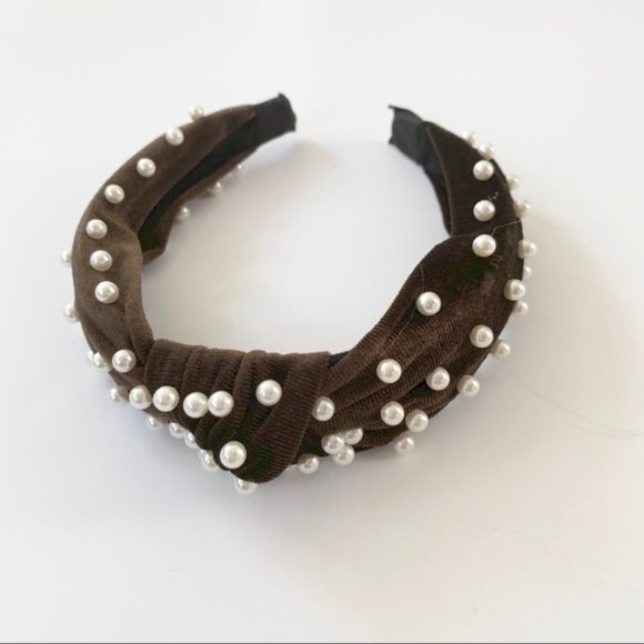Accessories - Brown Velvet Headband with Pearl Detail NWT